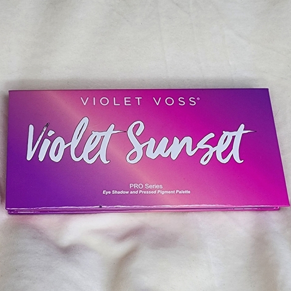 Violet Voss Violet Sunset Pro Series Eyeshadow Palette - Brand New - Picture 2 of 5